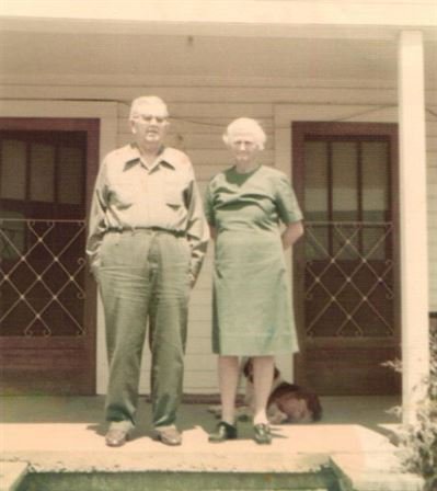 Elizabeth Brazelton Gross - Photo 28