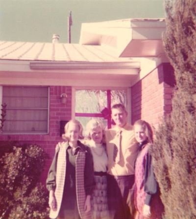 Elizabeth Brazelton Gross - Photo 42