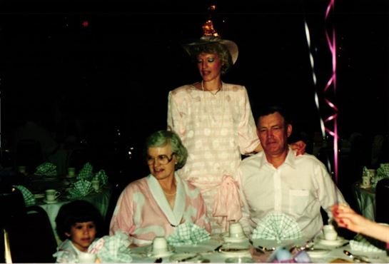 Elizabeth Brazelton Gross - Photo 61