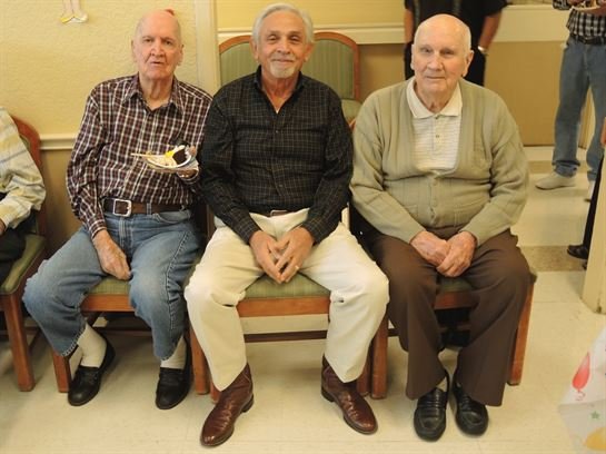 Alvin Paul DeRoche - Photo 6