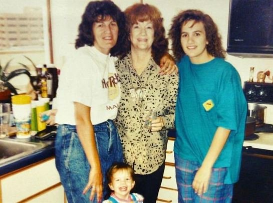 Lisa Lillian Vargo - Photo 33