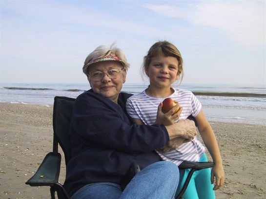 Billie Jean Brown - Photo 45