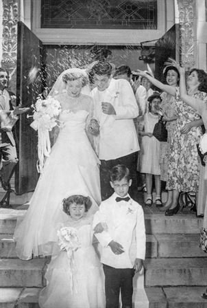 Billie Jean Brown - Photo 68