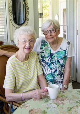 Billie Jean Brown - Photo 94