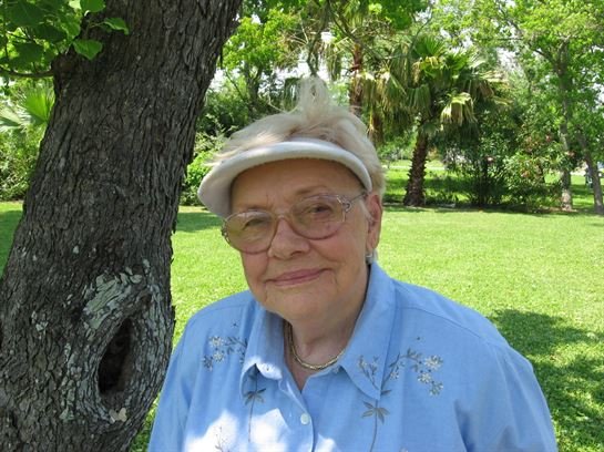 Billie Jean Brown - Photo 104