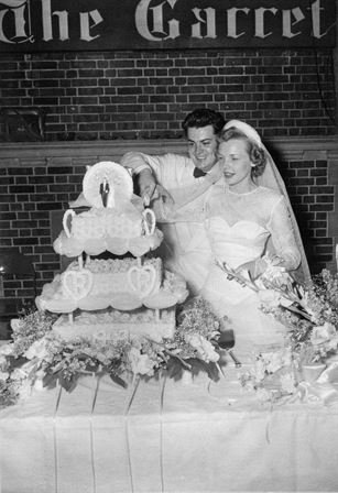 Billie Jean Brown - Photo 122