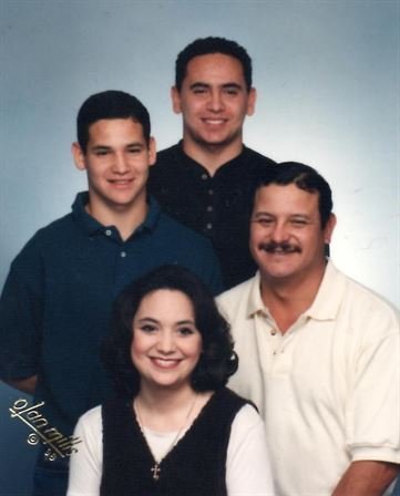 Olivia Cantu Dillow - Photo 133