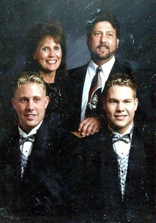 Darrell Lee Trahan - Photo 6