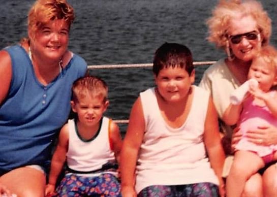 Jocelyn "Jo" Burns - Photo 38