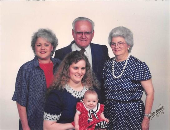 Marjorie Joyce Hatton - Photo 37