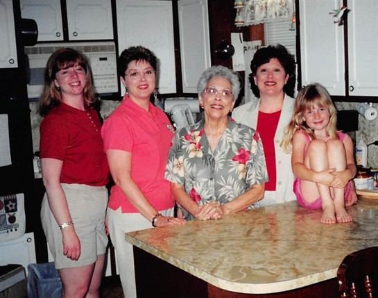 Juanita Lee Wallace - Photo 51