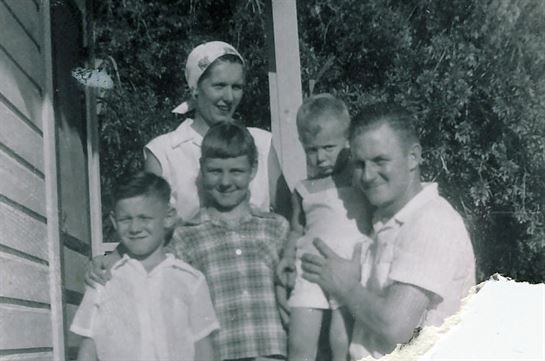 James Henry Mills - Photo 31