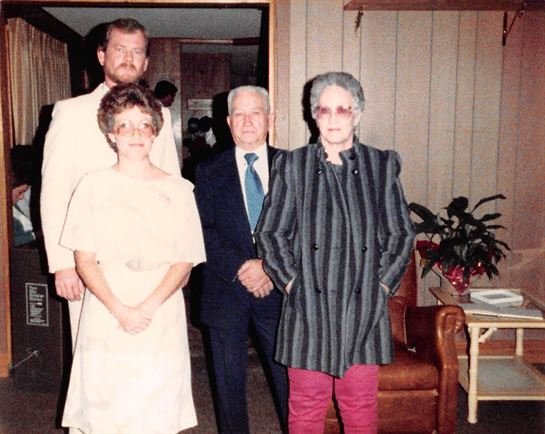 Johnny Lee Barton - Photo 53