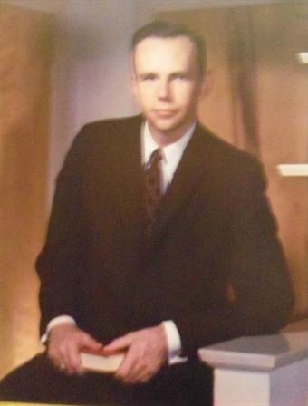 Dr. Homer Stuntz, MD - Photo 10