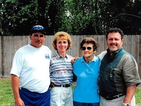 Marie Gray Webb - Photo 4