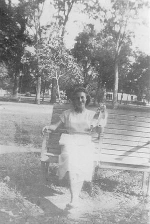 Marie Gray Webb - Photo 6