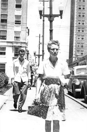 Marie Gray Webb - Photo 14