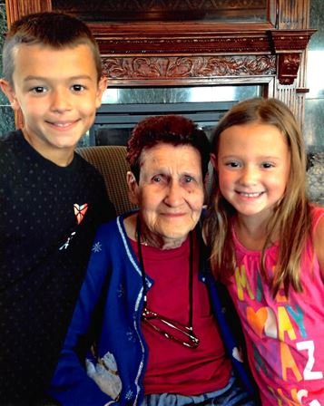 Marie Gray Webb - Photo 19