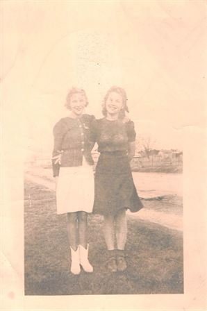 Marie Gray Webb - Photo 48