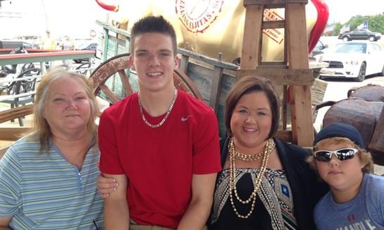 Oma Jean Hubbard - Photo 10