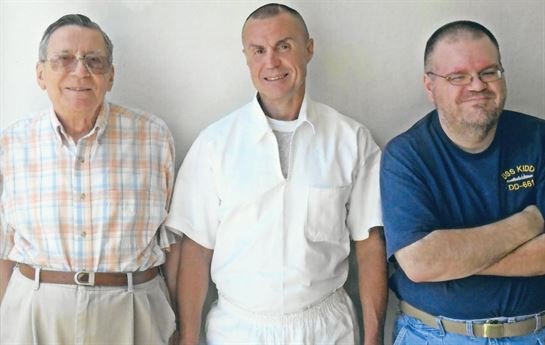 Bruce Lee Gallet - Photo 13