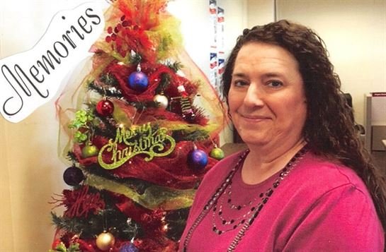 Christine Louise Moss - Photo 29