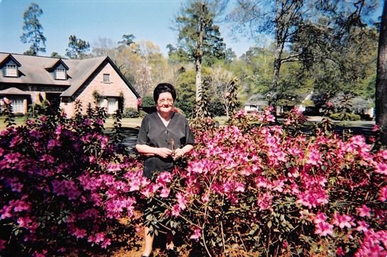 Christine Louise Moss - Photo 38