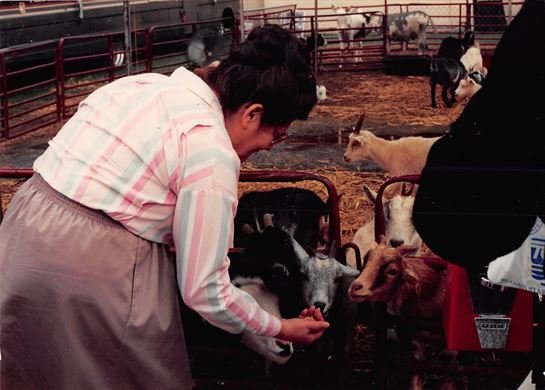 Christine Louise Moss - Photo 43