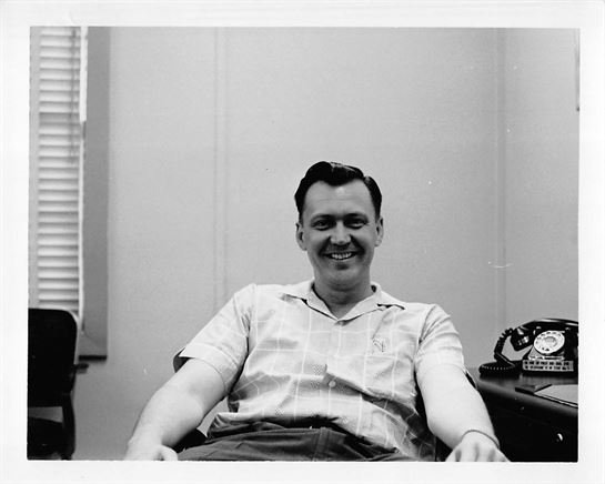 Howard Nelson - Photo 20