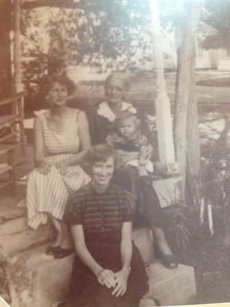 Carol Jean Martinez - Photo 4