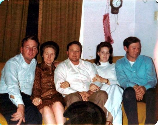 JoAnn Taylor Hanks - Photo 46