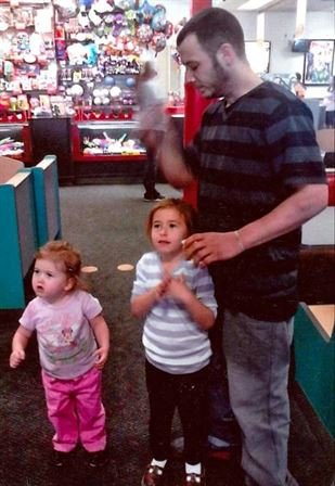 Charles Ernest Brandon Jr. - Photo 29