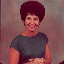 Emily Lou Weisman - Photo 2