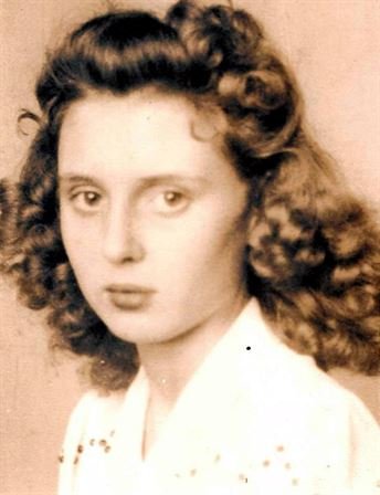 Betty Ann Moore - Photo 5