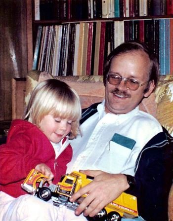 Michael Carl Kretschman - Photo 4