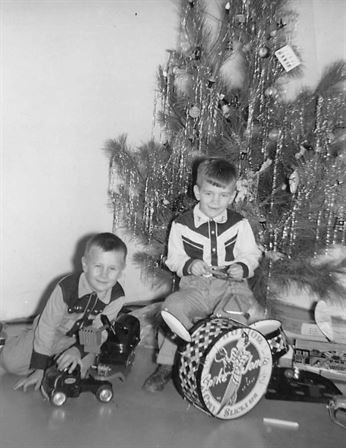 Michael Carl Kretschman - Photo 19