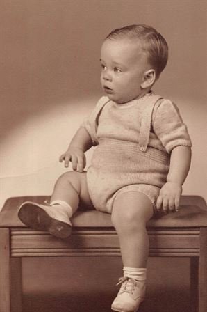 Michael Carl Kretschman - Photo 35