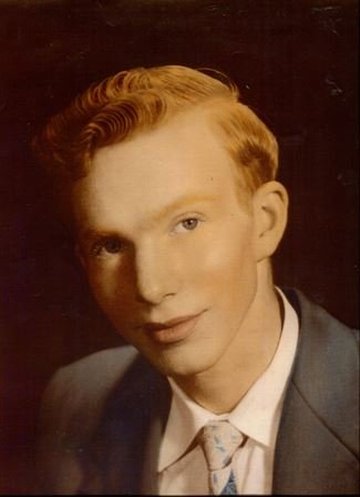 Travis Clark - Photo 15