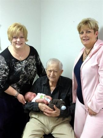 Travis David Reed - Photo 36