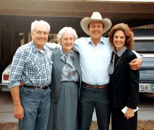 Harriette R. Walters - Photo 6