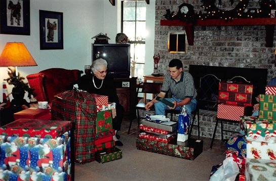 Harriette R. Walters - Photo 13