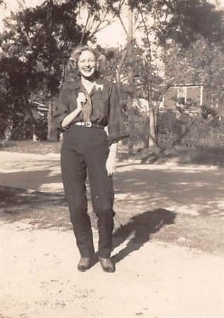 Harriette R. Walters - Photo 42