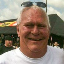 John W. "Johnny" Mathis - Photo 2