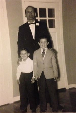 Elton DeWitt Gipson - Photo 5