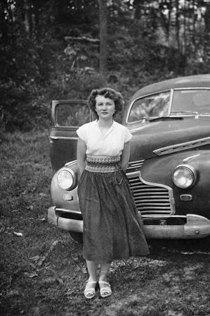 Edith Lorraine Morgan Webb - Photo 2