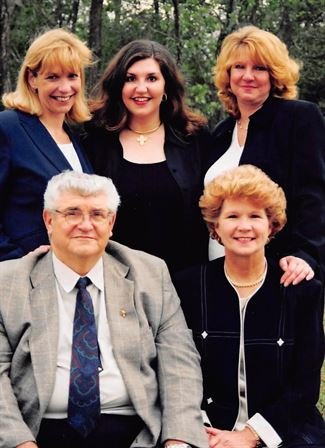 Wendy Kay Lanthier - Photo 98