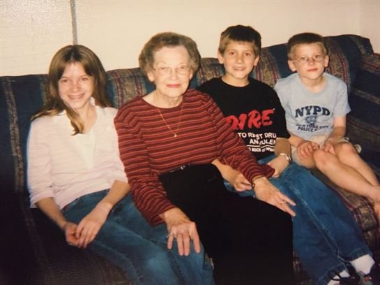 Betty Tiller - Photo 19