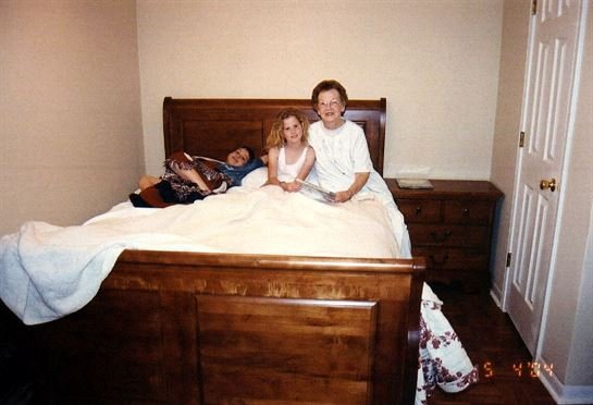 Betty Tiller - Photo 30