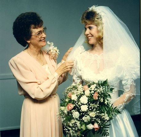 Betty Tiller - Photo 41