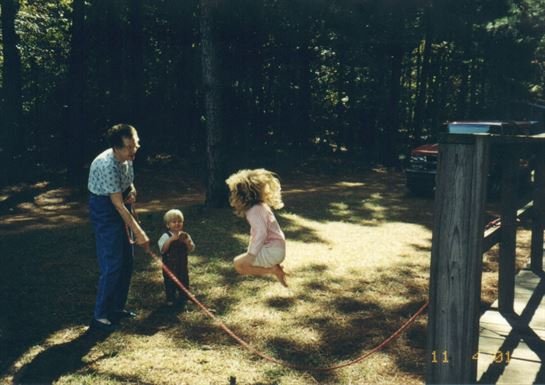 Betty Tiller - Photo 46